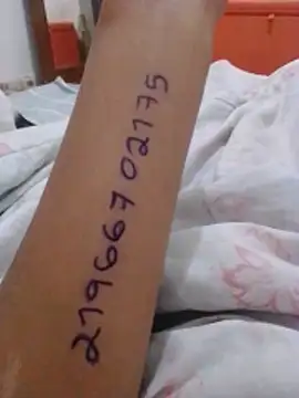 Camilanifeta's cam snapshot