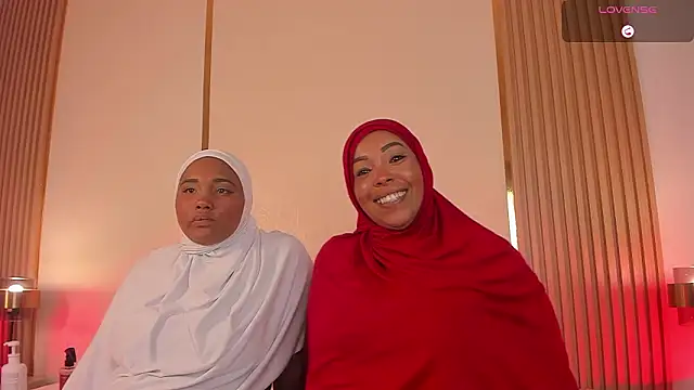 Helen_Camila live sex cam