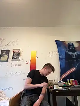 Toyjungee live sex cam