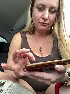 OlgaBuzzz live sex cam