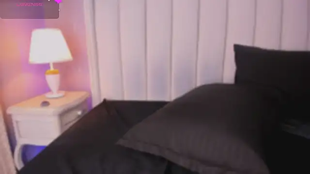 Miia_montero_'s cam snapshot