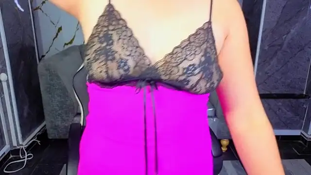 Dulce17_b's cam snapshot