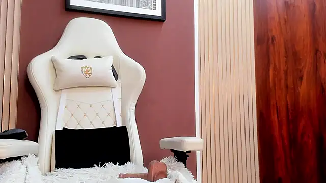 MihaCarther's cam snapshot