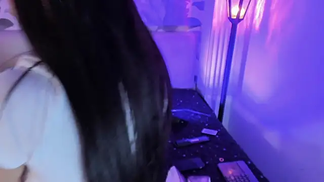 Sami_Evanns's cam snapshot