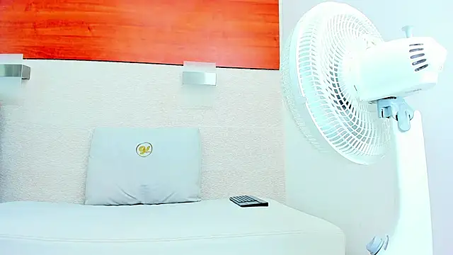 allice_green's cam snapshot