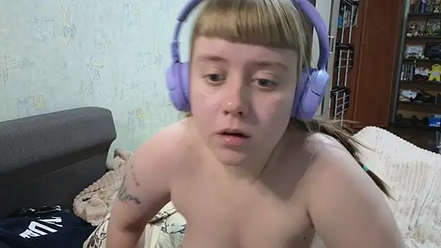 June_shy0's cam snapshot