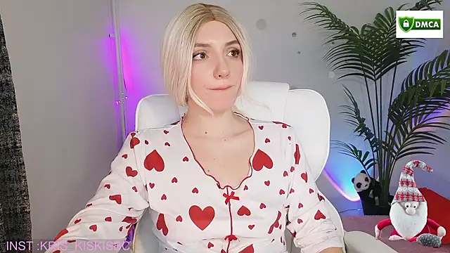 cute_cake's cam snapshot