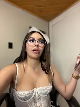 Karina16_pink's cam snapshot