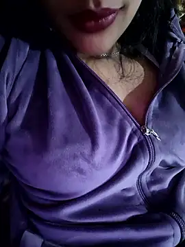 Eshwari_Chopra's cam snapshot