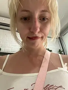 RonnieKiss's cam snapshot