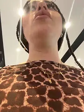 KiraSunshine's cam snapshot