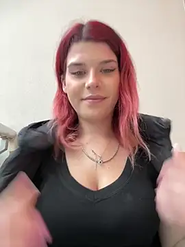 RiriRoseey live sex cam