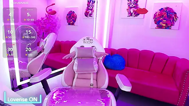 Scarleett_rousse's cam snapshot