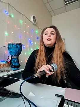 Juicy_PeachLux's cam snapshot