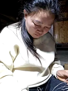 yoowwmr's cam snapshot