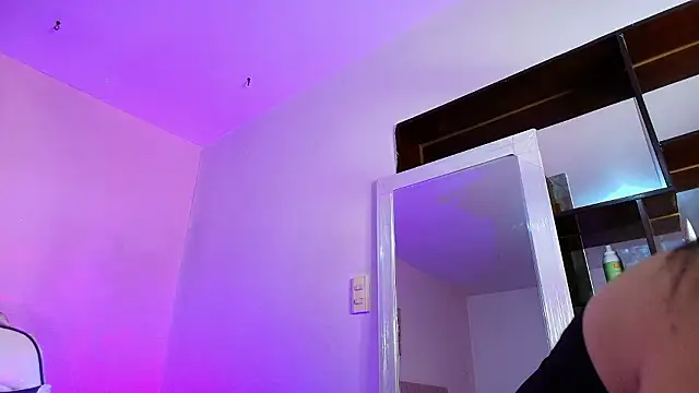 mei_kora's cam snapshot