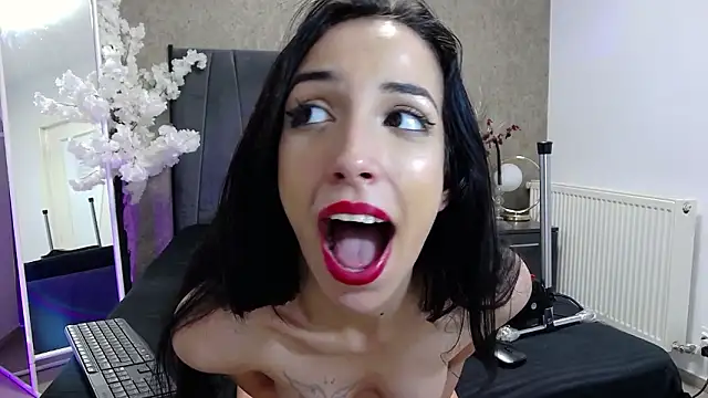 MelaniaJade's cam snapshot