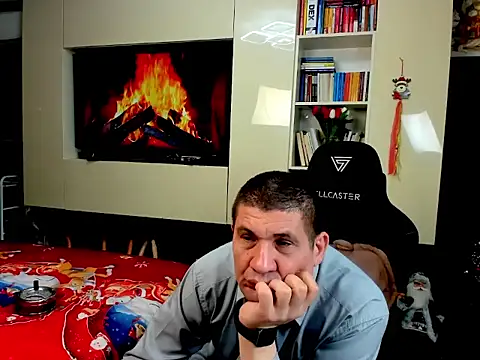 SpartacusDaddy48's cam snapshot