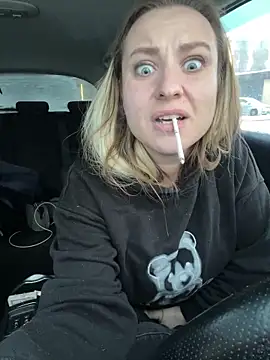 OlgaBuzzz live sex cam