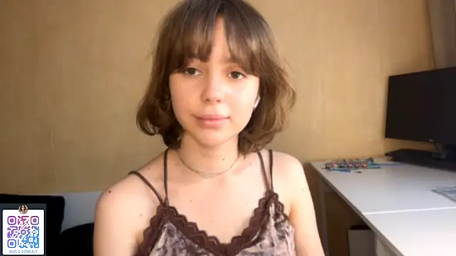 lil_glow's cam snapshot