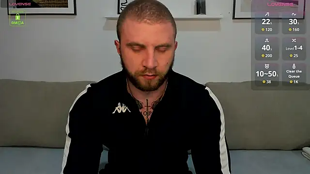 Gerard_Finbar's cam snapshot