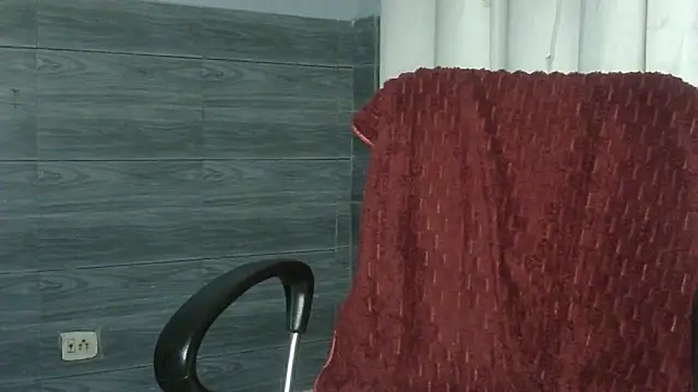 Naughty-Riya's cam snapshot