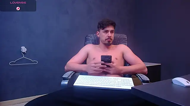 EnzoRace's cam snapshot