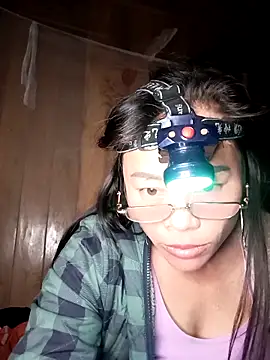 CoMay003's cam snapshot