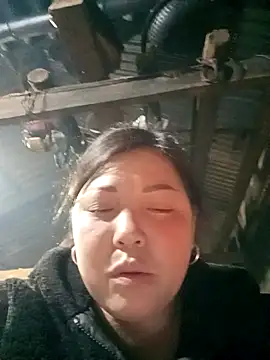 sary-hot2x's cam snapshot