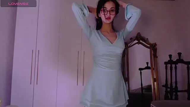 newfrommacau's cam snapshot