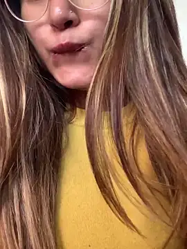 hotladki5's cam snapshot