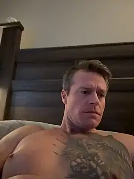 DILFiGuess1's cam snapshot