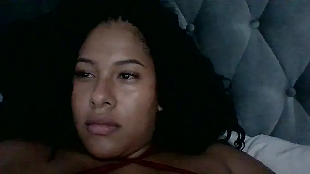 Kitra_New's cam snapshot