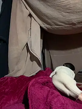 Awami-kodye's cam snapshot