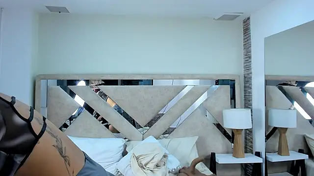 ximena_vasquez8's cam snapshot