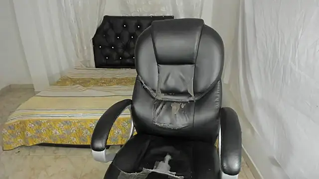 Dereck_Boy8's cam snapshot