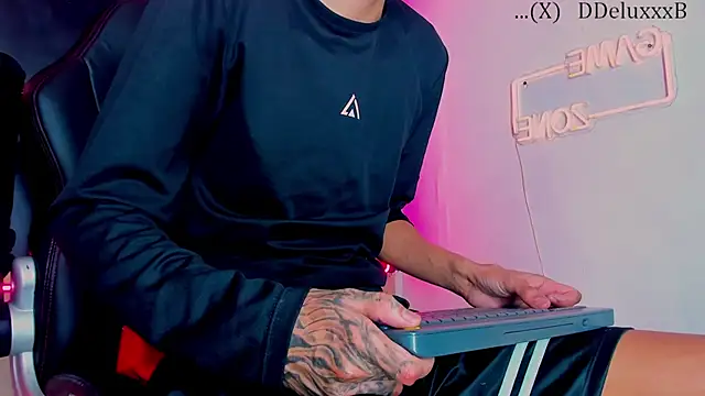 Daniel_Deluc77's cam snapshot