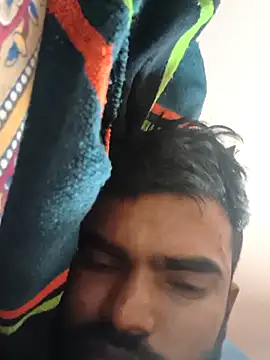 SilentIncoming's cam snapshot