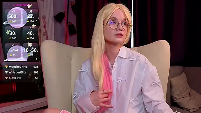 Kitty_smalltits's cam snapshot