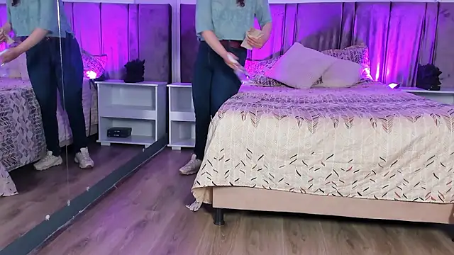 SilvanaSantos_'s cam snapshot