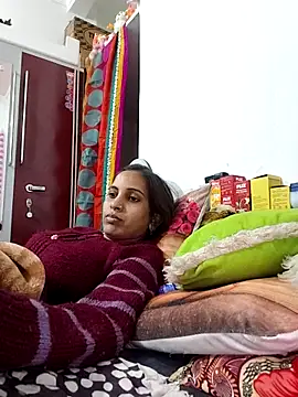 Sexy-Kavya2's cam snapshot