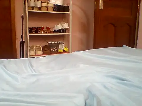 Hotty_254's cam snapshot