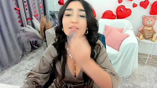 GoldenHeart_1's cam snapshot