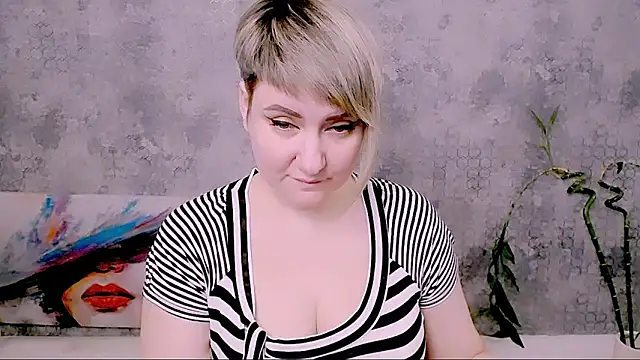 Djullia's cam snapshot