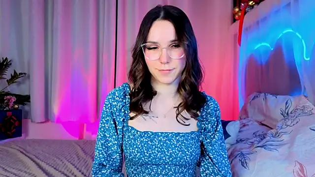 -CindyLou live sex cam