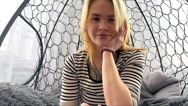 MichaelaStruckhoff's cam snapshot