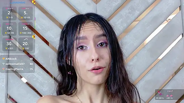 Sarah-Grace live sex cam