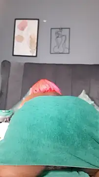 PearlSexxy69 live sex cam