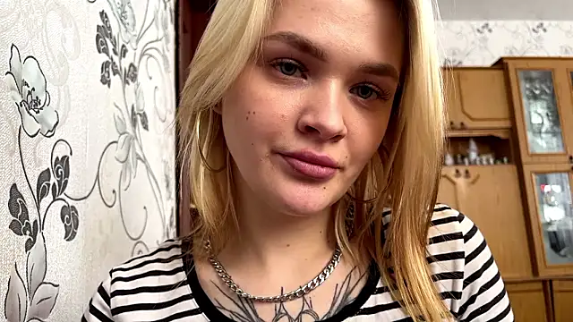 MichaelaStruckhoff's cam snapshot