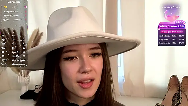 tinyanie's cam snapshot